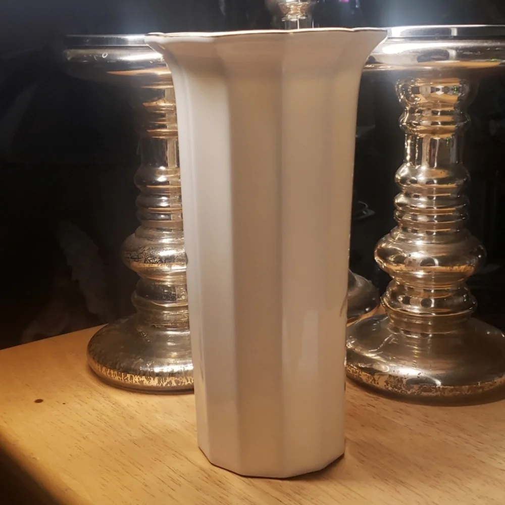 Japanese Tall  Flower Vase with Lily Motif.
